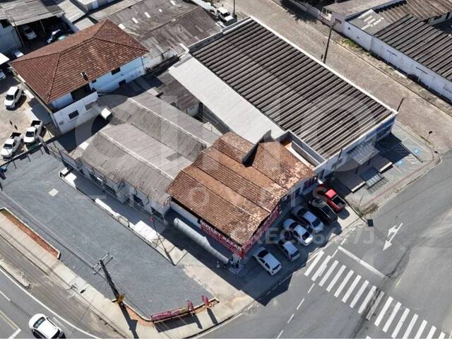 Prédio comercial Indaial