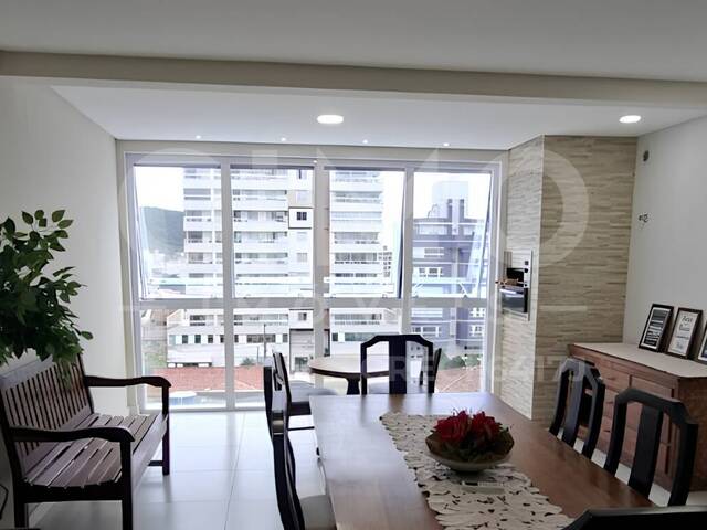 Apartamento para Locação em Navegantes - 2