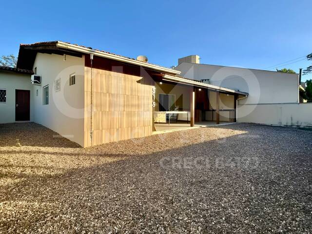 Casa para Locação em Balneário Piçarras - 3